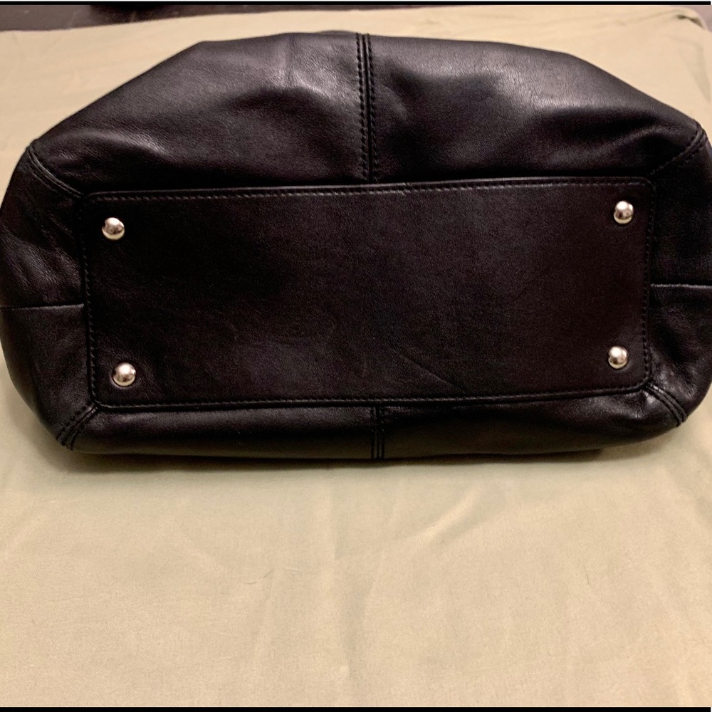 Authentic Coach Purse - Picture 9 of 9